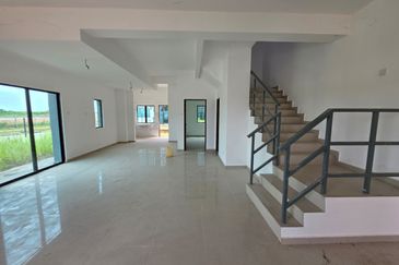 TAMAN KUANTAN JAYA KAMPUNG PAK MAHAT