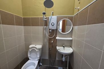 SUNGAI KARANG DARAT II