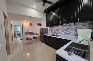 SUNGAI KARANG DARAT II