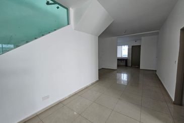 TAMAN MAHKOTA HEIGHTS FASA 2