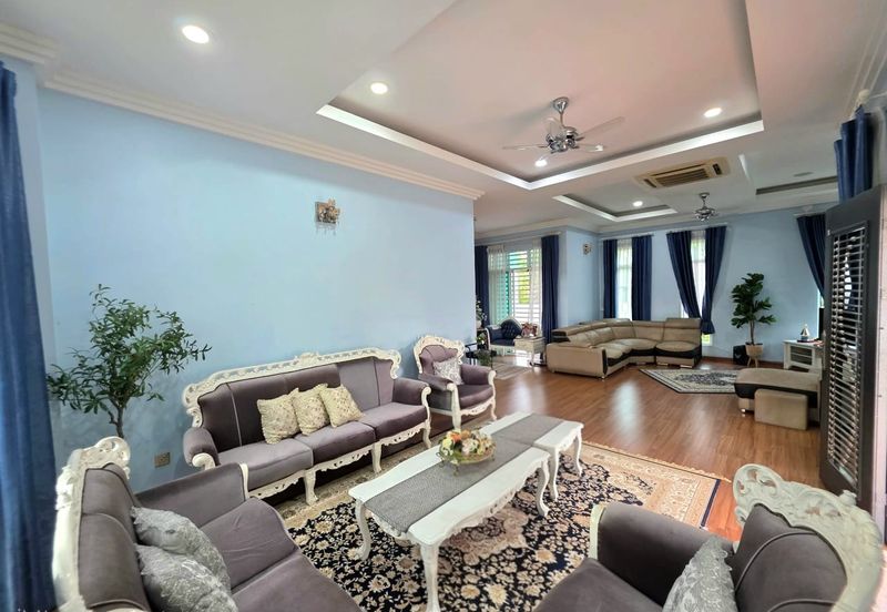 Banglo 2 Tingkat Jalan Hilir Istana Kubang Kerian near to Wakaf Stan