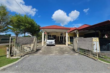 TAMAN MUTIARA SEMANTAN