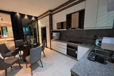 TAMAN MAHKOTA HEIGHTS FASA 2