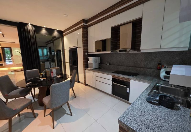 TAMAN MAHKOTA HEIGHTS FASA 2