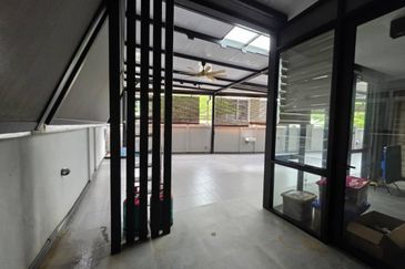 TAMAN MAHKOTA HEIGHTS FASA 2