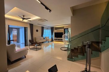 TAMAN MAHKOTA HEIGHTS FASA 2