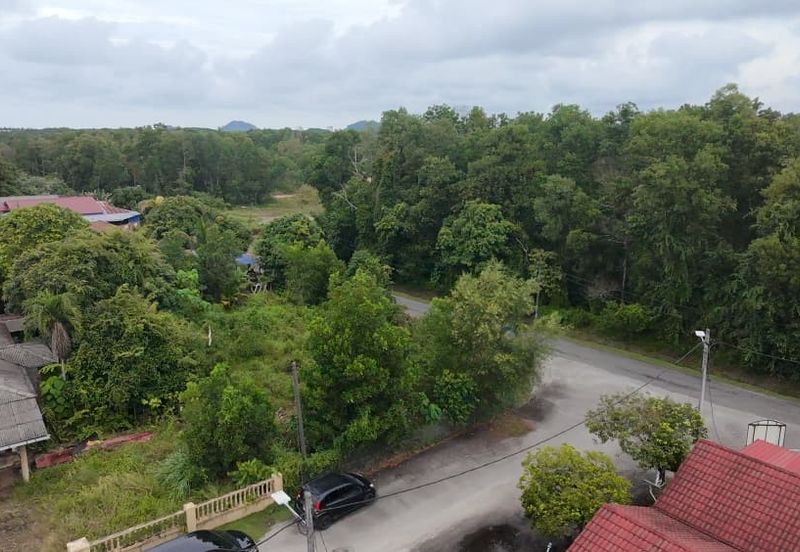 Tanah Lot Taman Bukit Kuang Sentosa near to Telok Kalong