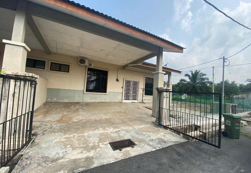 Semi D Single Storey Taman Balok Pantai 2 near to Gebeng