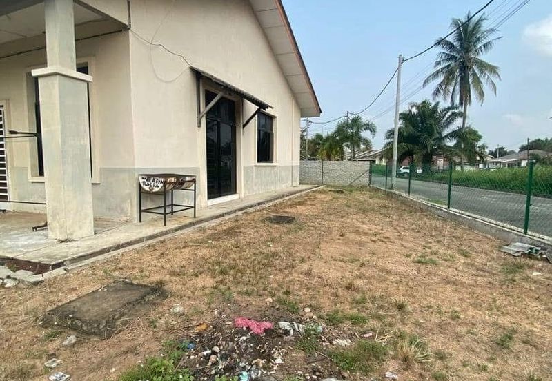 Semi D Single Storey Taman Balok Pantai 2 near to Gebeng