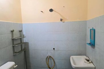 PERUMAHAN TANAH PUTIH PEKAN