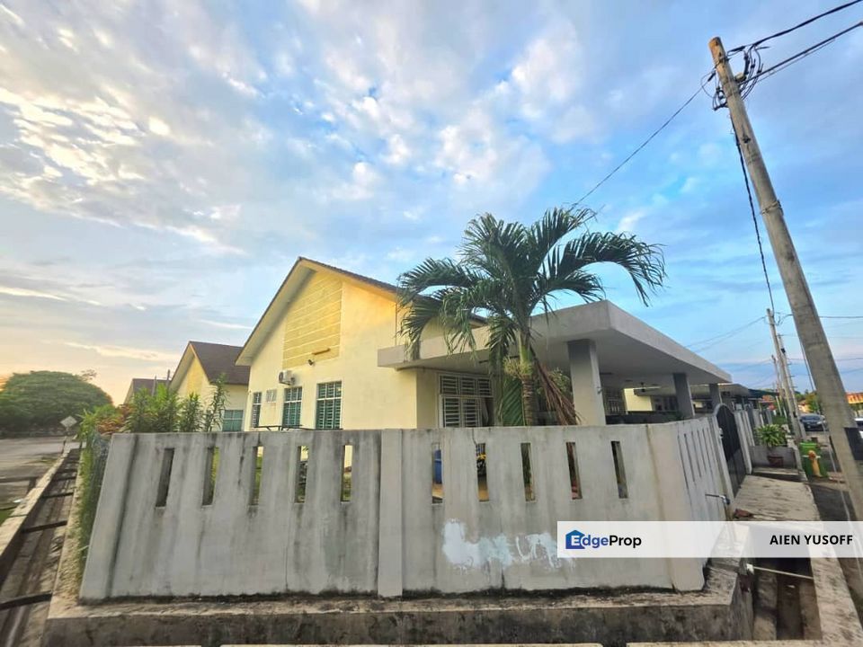 Corner Lot Semi D Taman Kg Padang Jaya near to Bukit Goh, Pahang, Kuantan