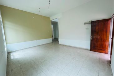 Kampung Sungai Deraka