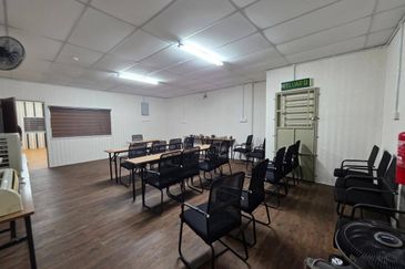 Shop Lot Taman Bukit Desa Samantan near to depan jalan Temerloh-Jerantut