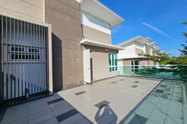 TAMAN MAHKOTA HEIGHTS FASA 2