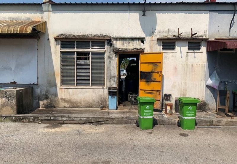 Shop Lot Setingkat Indera Sempurna near to Inderapura