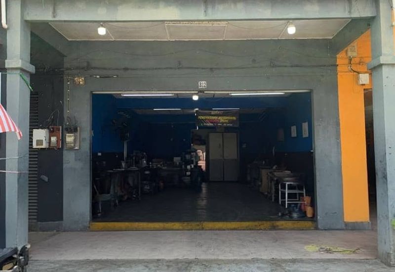 Shop Lot Setingkat Indera Sempurna near to Inderapura