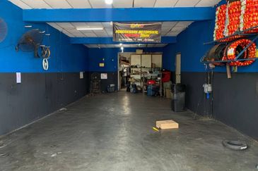 Shop Lot Setingkat Indera Sempurna near to Inderapura