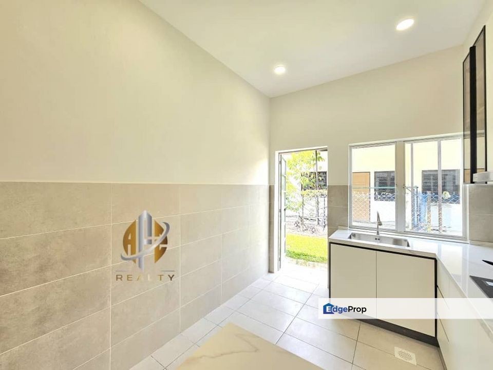 Semi D Setingkat Taman Pmint Tebing Tembah 2 near to Mesra Mall, Terengganu, Paka