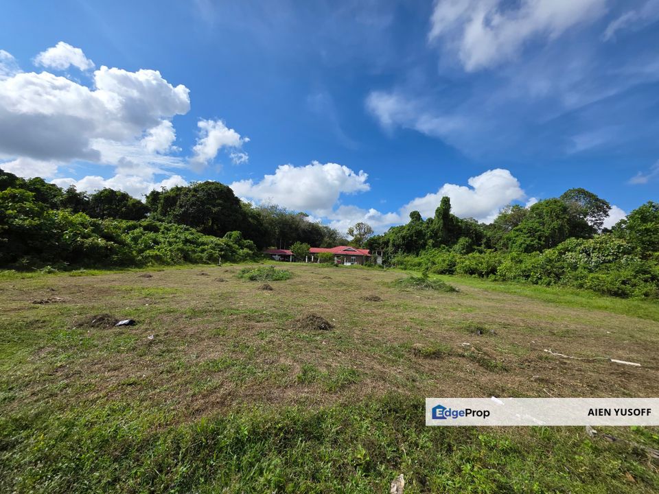 2 Tanah Lot Banglo Ketapang Tengah near to Muzium Pekan, Pahang, Pekan