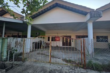 PERINDUSTRIAN PANDAN AMAN 1 (P/LOT 27839)