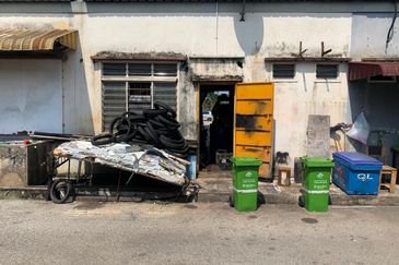 Shop Lot Setingkat Indera Sempurna