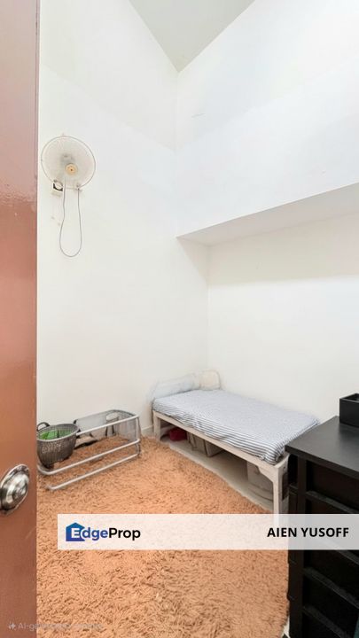 TERES SETINGKAT TAMAN IXORA 1 NEAR TO STESEN KERETA API, Pahang, Bera