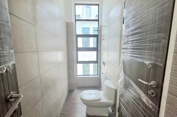 Double Story Superlink Taman Dynaton Izona Bukit Bendera near to Temerloh