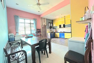 SUNGAI KARANG DARAT II