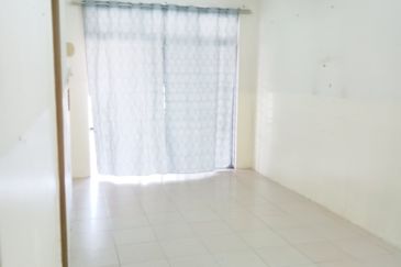 TAMAN GAMBANG DAMAI/DESA HIJAUAN