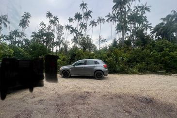 TANAH LOT BANGLO KG MAK LAGAM NEAR TO BANDAR CHUKAI