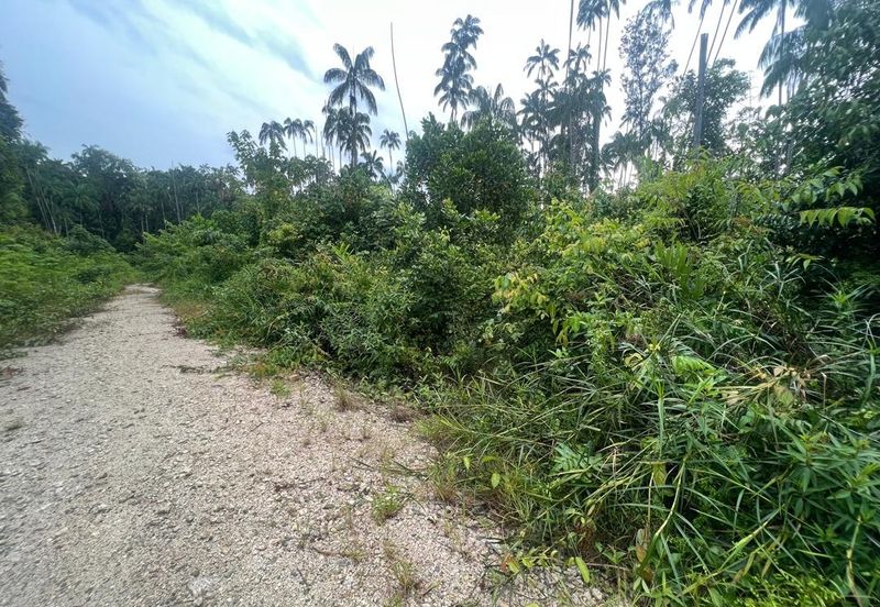 TANAH LOT BANGLO KG MAK LAGAM NEAR TO BANDAR CHUKAI