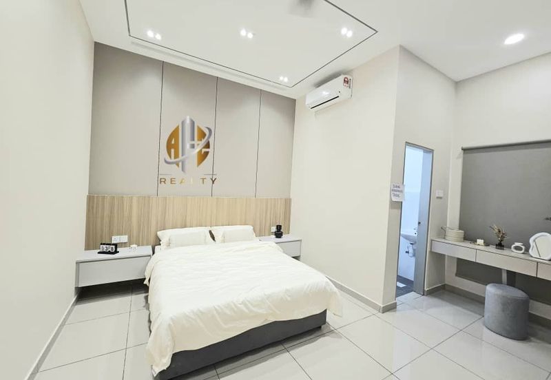 Semi D Setingkat Taman Pmint Tebing Tembah 2 near to Pasir Panjang