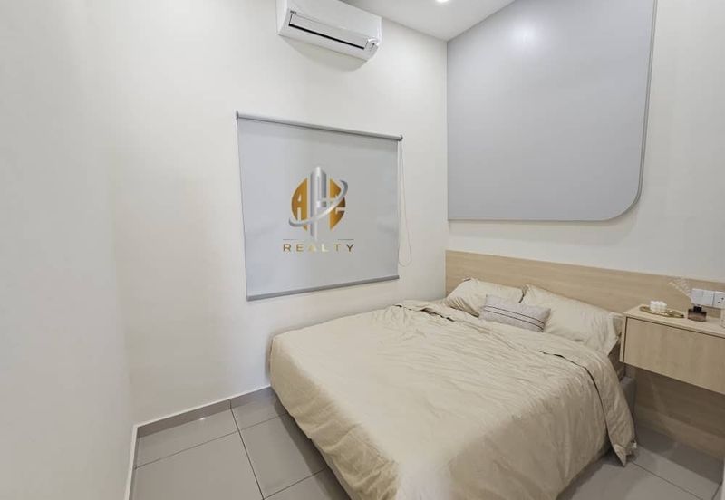 Semi D Setingkat Taman Pmint Tebing Tembah 2 near to Pasir Panjang