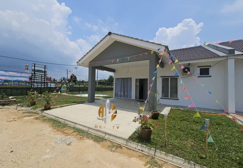 Semi D Setingkat Taman Pmint Tebing Tembah 2 near to Pasir Panjang