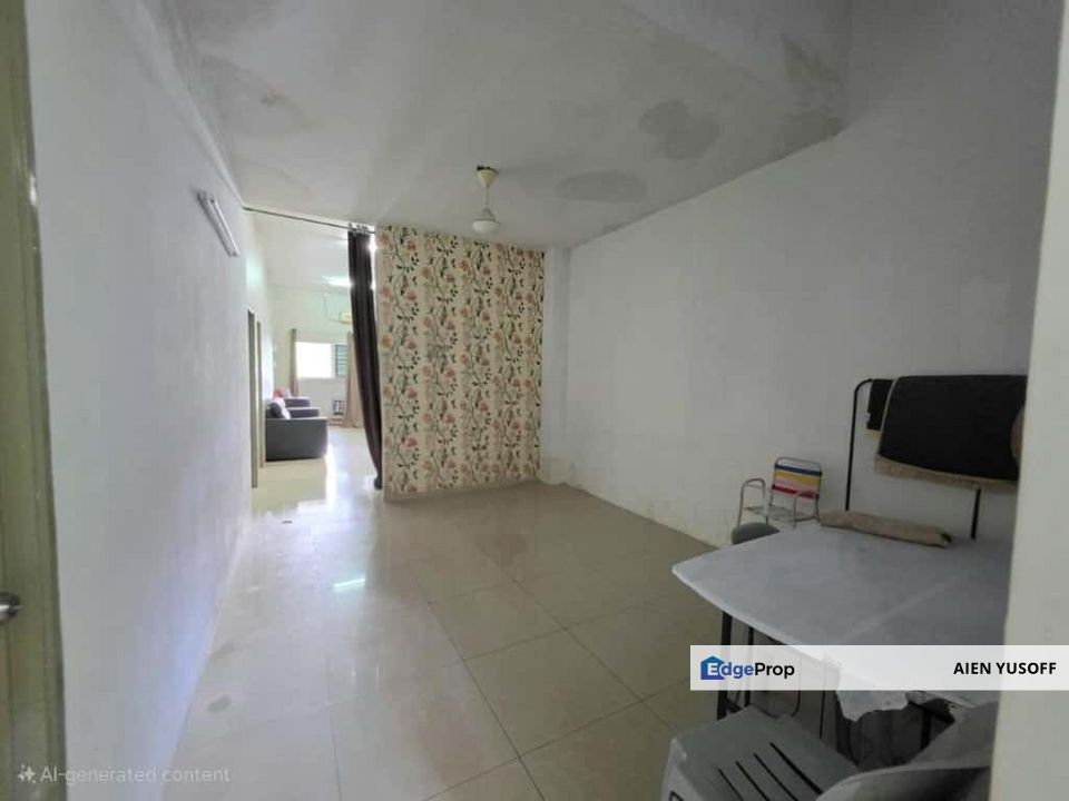 Teres Setingkah Taman Karak Indah, Pahang, Bentong