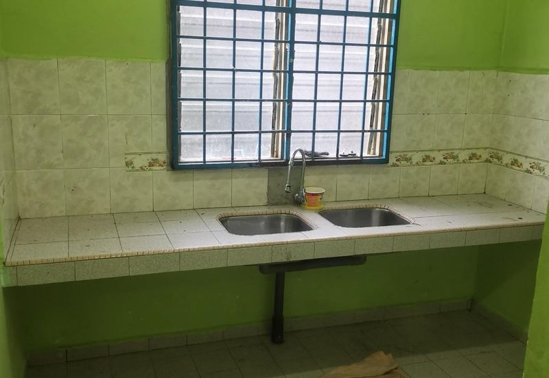 Teres Setingkat Taman Balok Jaya 2