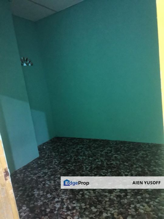 Teres Setingkat Taman Balok Jaya 2, Pahang, Balok