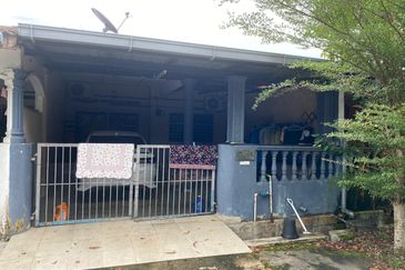 Teres Setingkat Taman Balok Jaya 2