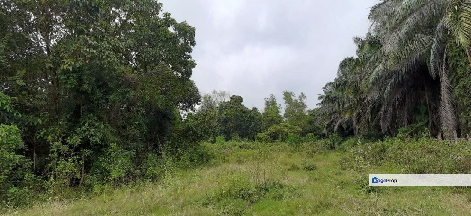 Tanah Lot Banglo Pantai Sepat near to Bandar Kuantan, Pahang, Kuantan