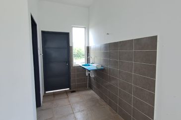 Teres Setingkat Corner Lot Taman Seri Damai near to Taman Tas