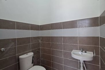 Teres Setingkat Corner Lot Taman Seri Damai near to Taman Tas