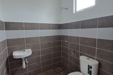 Teres Setingkat Corner Lot Taman Seri Damai near to Taman Tas