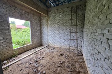 Tanah Lot Banglo RPK Padang Garuda near to Airport Sas