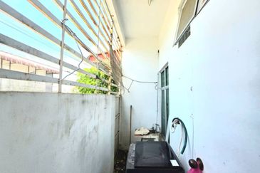 Teres Setingkat Taman Icon Bandar Kuantan Putri near to Sungai Soi