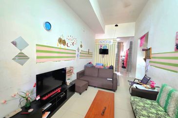 Teres Setingkat Taman Icon Bandar Kuantan Putri near to Sungai Soi