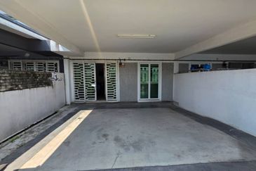 Teres Setingkat Taman Icon Bandar Kuantan Putri near to Sungai Soi