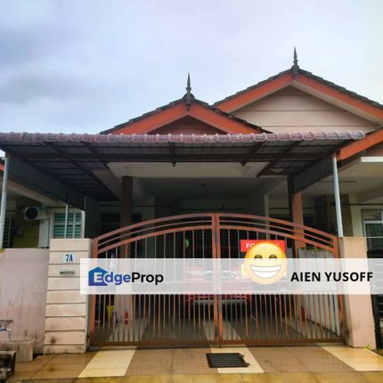 Teres Setingkat Taman Pandan Damai near to Paya Besar, Pahang, Kuantan