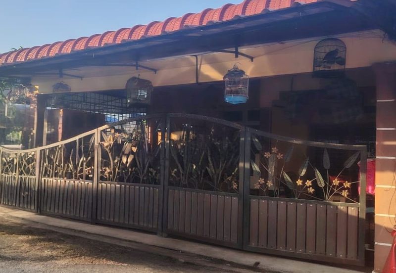 Taman Seri Mahkota Aman