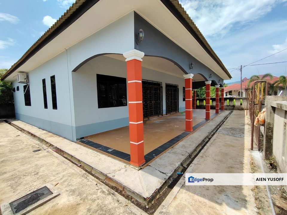 Banglo Setingkat Balai Besar near to Hospital Baru, Terengganu, Dungun