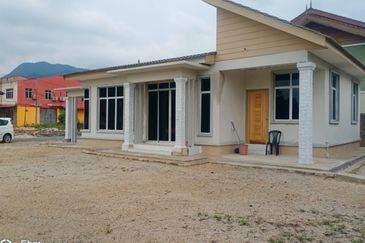 Kampung Alor Tempoyak